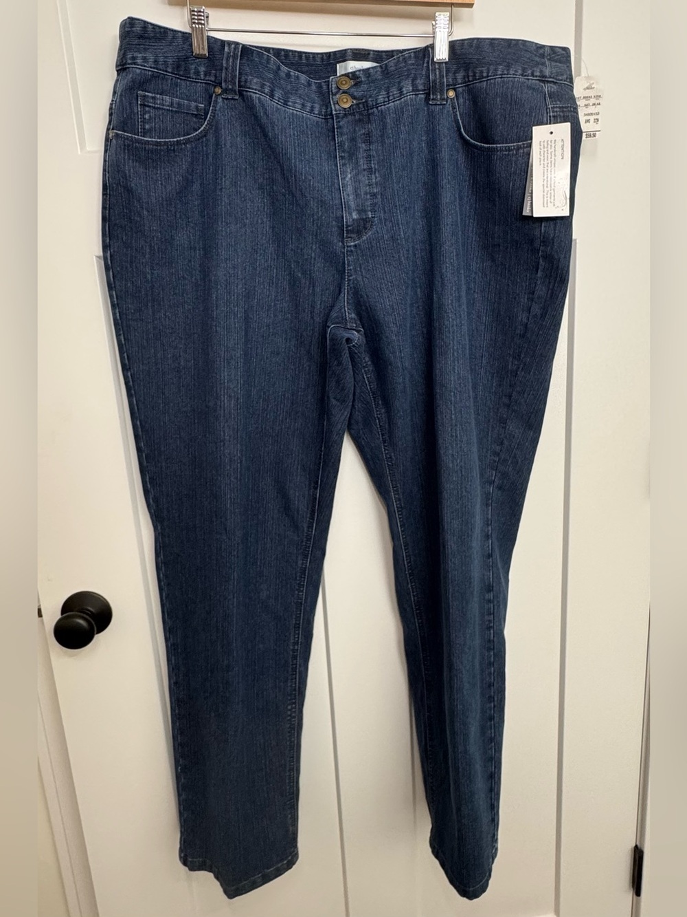 Women’s CJ Banks Dark-Wash Straight-Leg Jeans, NWT, Size 22W Average